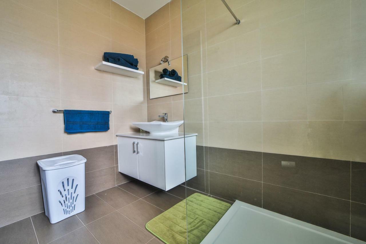 Island Break Residence มาร์ซาลฟอร์น ภายนอก รูปภาพ