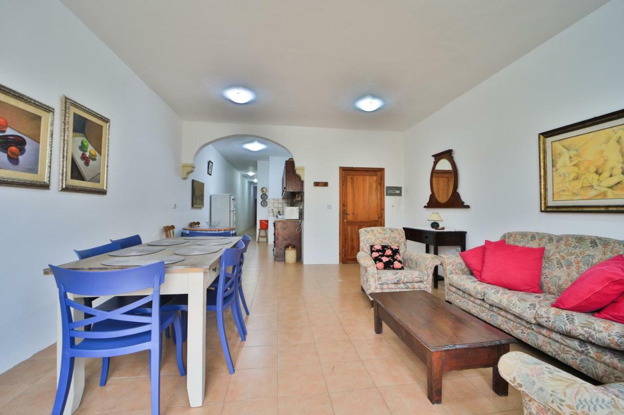 Island Break Residence มาร์ซาลฟอร์น ภายนอก รูปภาพ